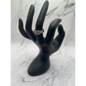 18k White Gold Plated Ring Made with Swarovski Crystals Size 7